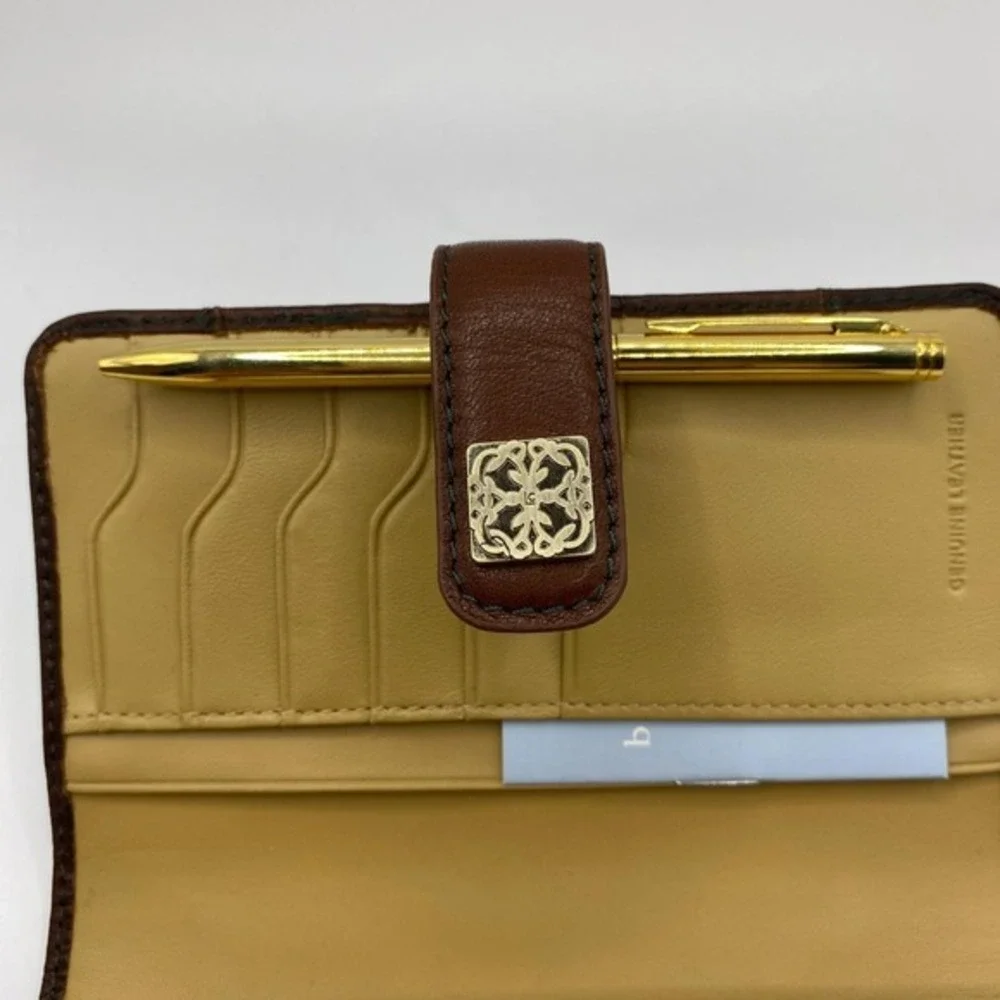 Vintage‎ Liz Claiborne Embossed Tooled Leather Bifold Wallet With Pen Brown NIB